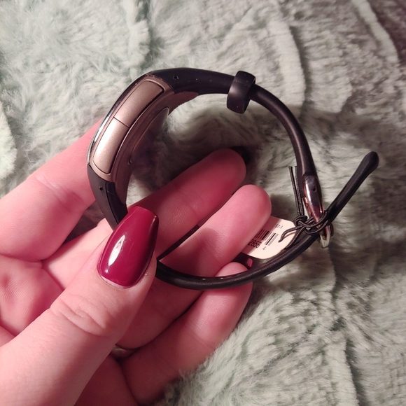 NEW Nike | Silver Imara run watch womens - Picture 2 of 8